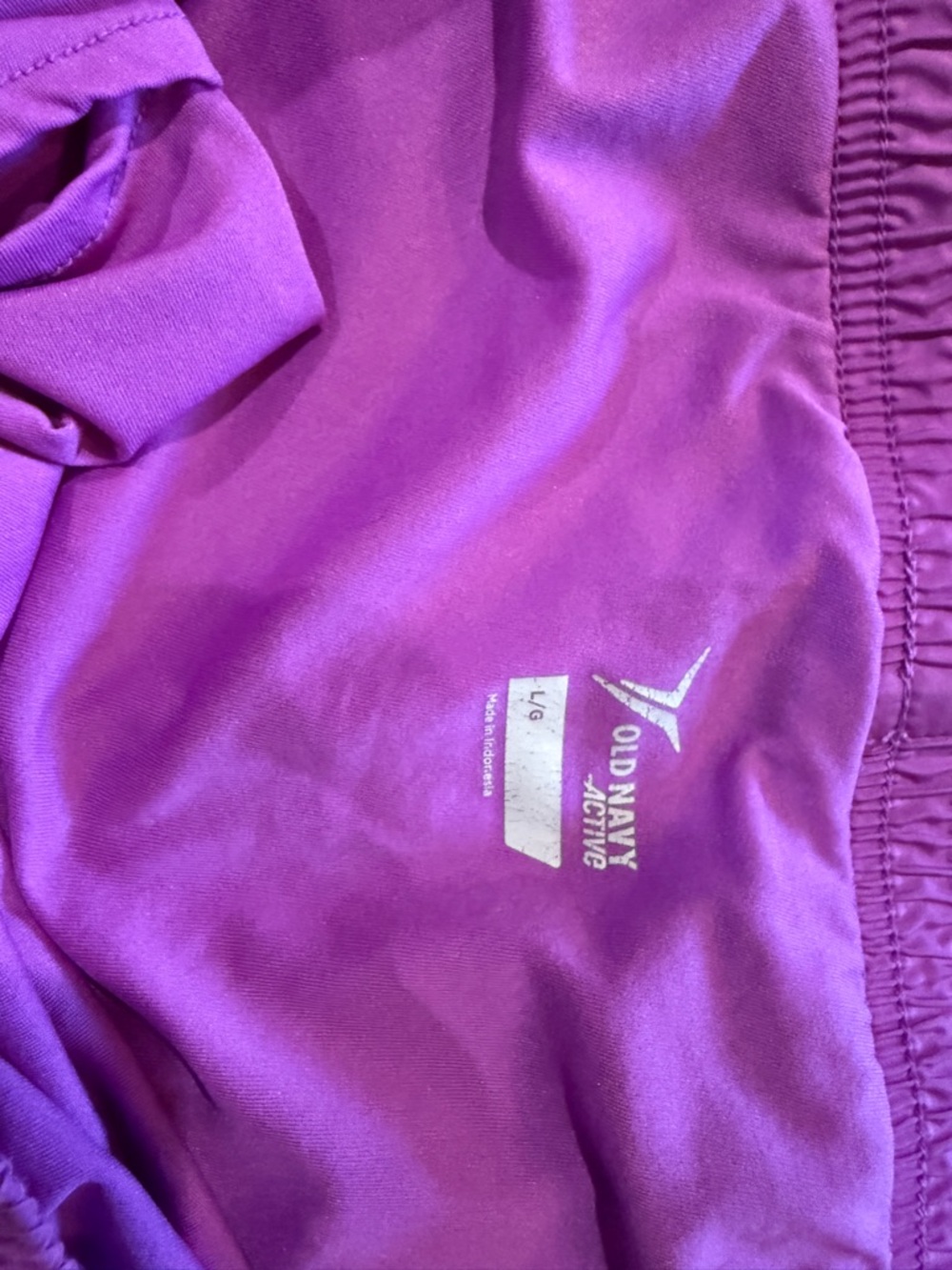 Old Navy Magenta Active Women's Athletic Shorts